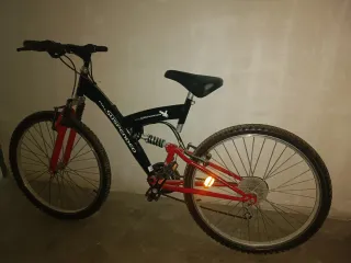 Bicicleta Montaña Full Suspended Negra/Roja