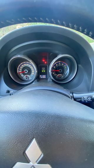 Mitsubishi Montero 2009