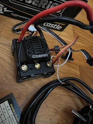 Combo RC Castle Creations Cobra 8 – Motor 2200KV