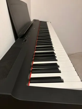 Pianoforte digitale Yamaha tasti pesati