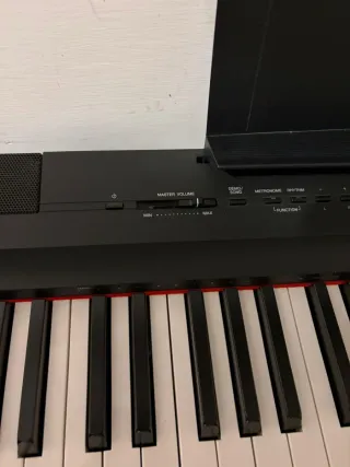 Pianoforte digitale Yamaha tasti pesati
