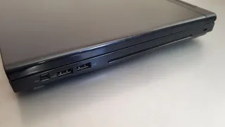 Notebook Dell Vostro 1510 - Core2Duo, 4 GB, SSD 240