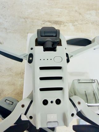 Drone Dji Mini 4K con telecomando