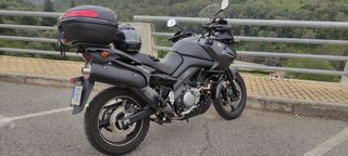 Suzuki V-Strom 650