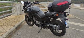 Suzuki V-Strom 650
