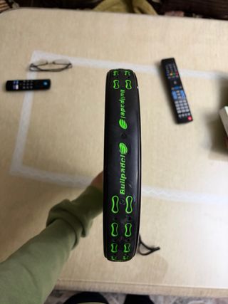 Pala Bullpadel Avant K3