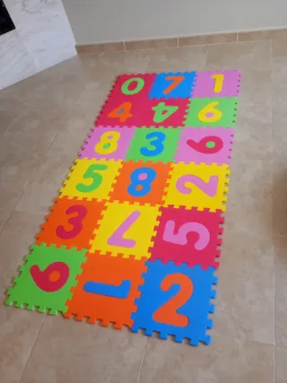 Tappeto Puzzle per Bambini con Numeri