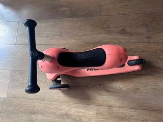 Patinete Scoot & Ride Rosa Salmón en buen estado
