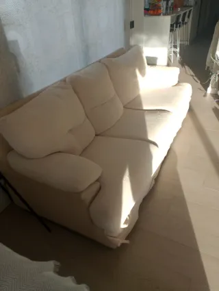 Sofá beige de tela