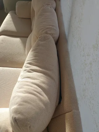 Sofá beige de tela