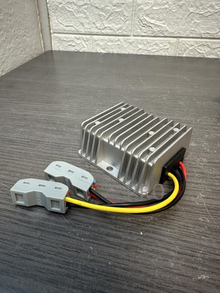 Convertidor de tensión