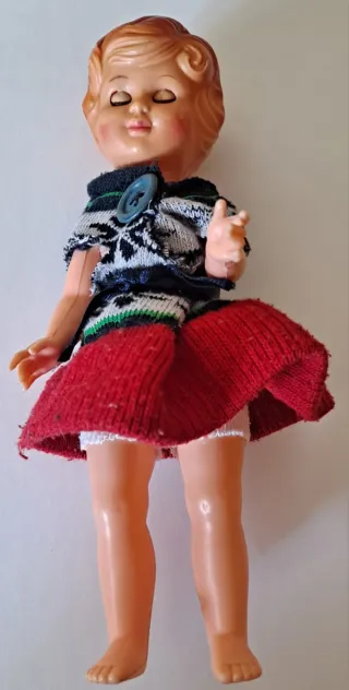 Muñeca antigua preciosa