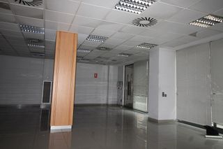 Local comercial en venta en Creu de la Mà - Rally sud en Figueres