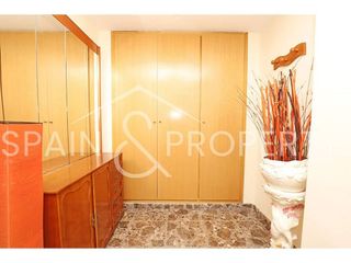 Piso en venta en Monserrat