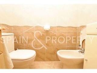 Piso en venta en Monserrat