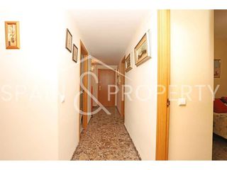 Piso en venta en Monserrat