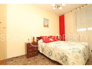 Piso en venta en Monserrat