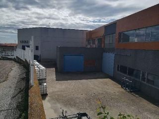 Nave industrial en venta en Lardero