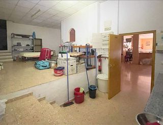 Local comercial en venta en El Pla de Sant Josep - L'Asil en Elche