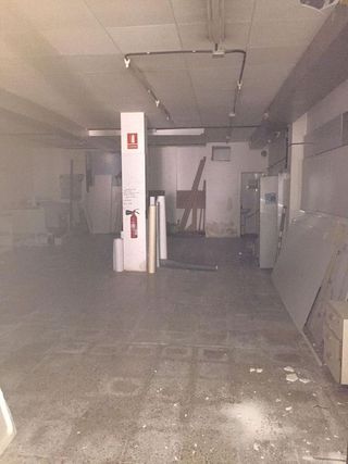 Local comercial en venta en Gavarra en Cornellà de Llobregat