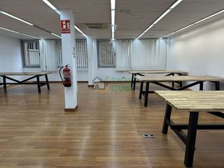 Oficina en alquiler en La Dreta de l'Eixample en Barcelona