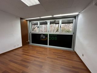 Oficina en alquiler en La Dreta de l'Eixample en Barcelona