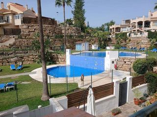 Casa pareada en venta en Calahonda en Mijas