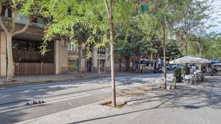 Local comercial en alquiler en La Sagrada Família en Barcelona