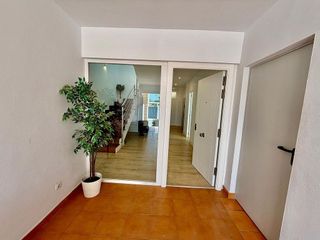 Casa pareada en alquiler en Zona el Higuerón en Benalmádena