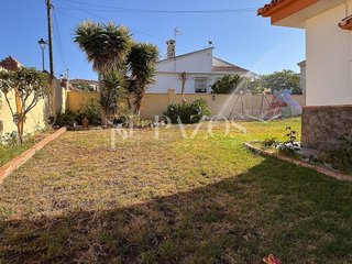 Chalet en venta en Manantiales - Lagar - Cortijo en Alhaurín de la Torre