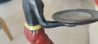 Figura decorativa hombre con jaula