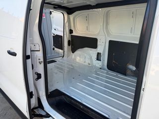 Peugeot Expert 2021 1.5d 120cv