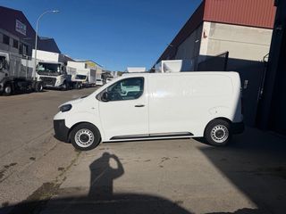 Peugeot Expert 2021 1.5d 120cv