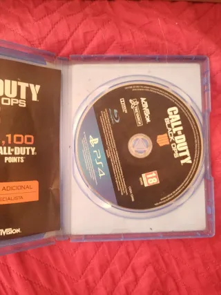 2 Juegos PS4: Call of Duty Black Ops III y IV