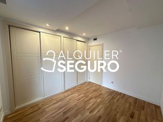 Piso en alquiler en Rejas en Madrid