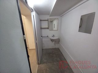 Local comercial en venta en Santa Eugènia en Girona