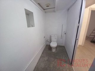 Local comercial en venta en Santa Eugènia en Girona