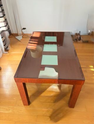 Mesa comedor extensible de madera y cristal