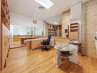 Local comercial en alquiler en La Roqueta en Valencia