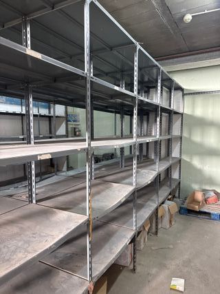 Estanterías metálicas modulares, baratas, hay 5