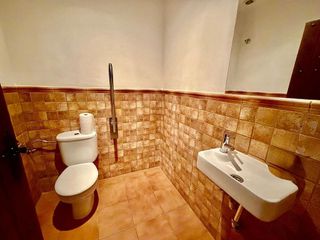 Local comercial en venta en Arroyo de la Miel en Benalmádena