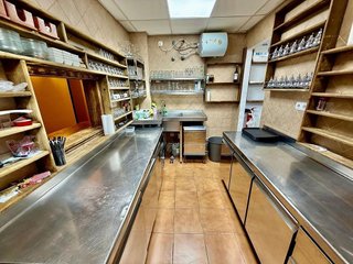 Local comercial en venta en Arroyo de la Miel en Benalmádena