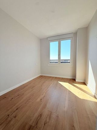 Piso en alquiler en Virgen del Cortijo - Manoteras en Madrid