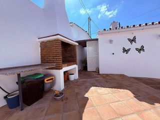 Chalet en venta en Coín