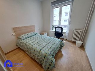 Piso en alquiler en Auditorio - Parque Invierno en Oviedo