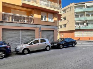 Local comercial en alquiler en Eixample Sud – Migdia en Girona