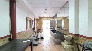 Local comercial en alquiler en La Carrasca en Valencia