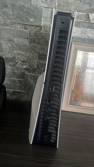 Playstation 5 con 2 mandos + juegos