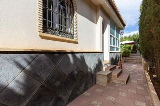 Chalet en venta en Padul