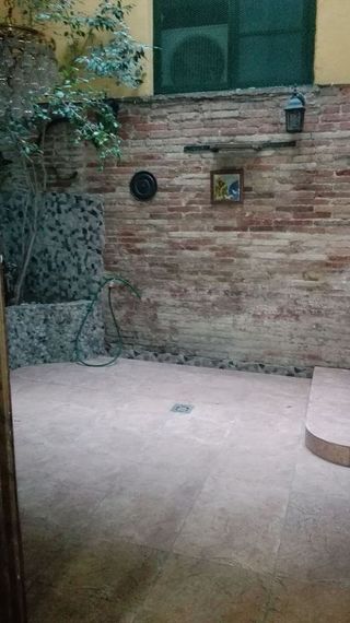 Local comercial en alquiler en La Nova Esquerra de l'Eixample en Barcelona